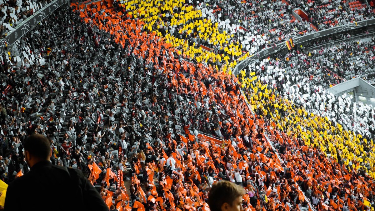 Sorotan 2. Bundesliga - Regular Season - 2: Eintracht Braunschweig vs VfL Bochum Punya Alasan untuk Dipantau